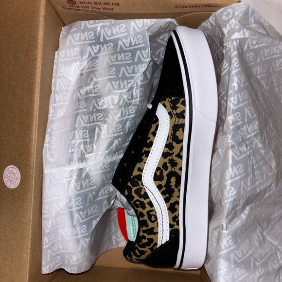 Vans: Leopard Print Sneakers: 3Y (NEW) - Picture 7 of 8